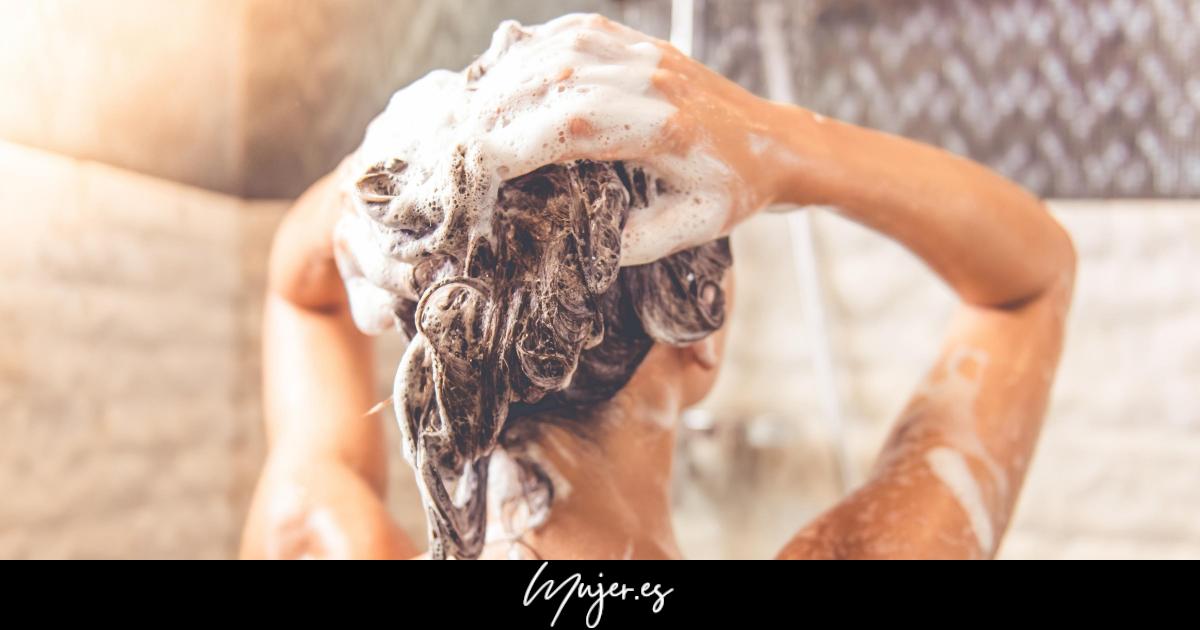 Greasy hair?  If your hair gets dirty quickly, you may be doing something wrong.